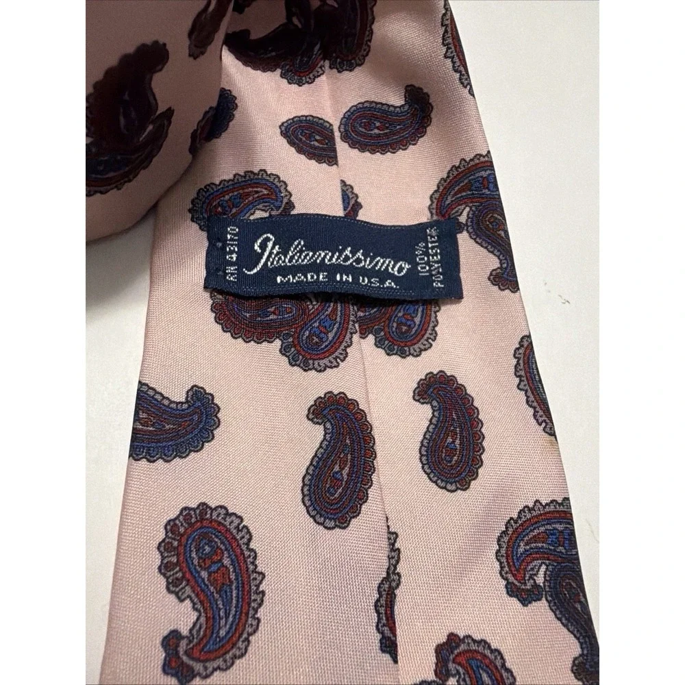 Italianissimo Mens Pink Paisley Necktie Made in USA Polyester Navy Blue Burgundy
